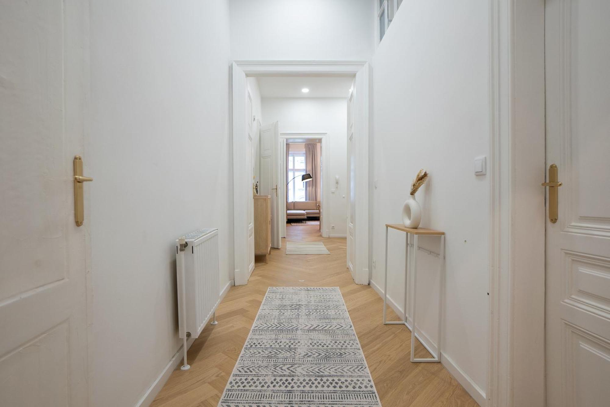 Spacious 110М2 Flat In The City Center Viena Exterior foto