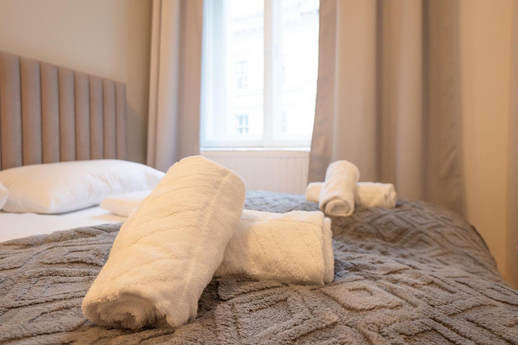 Spacious 110М2 Flat In The City Center Viena Exterior foto