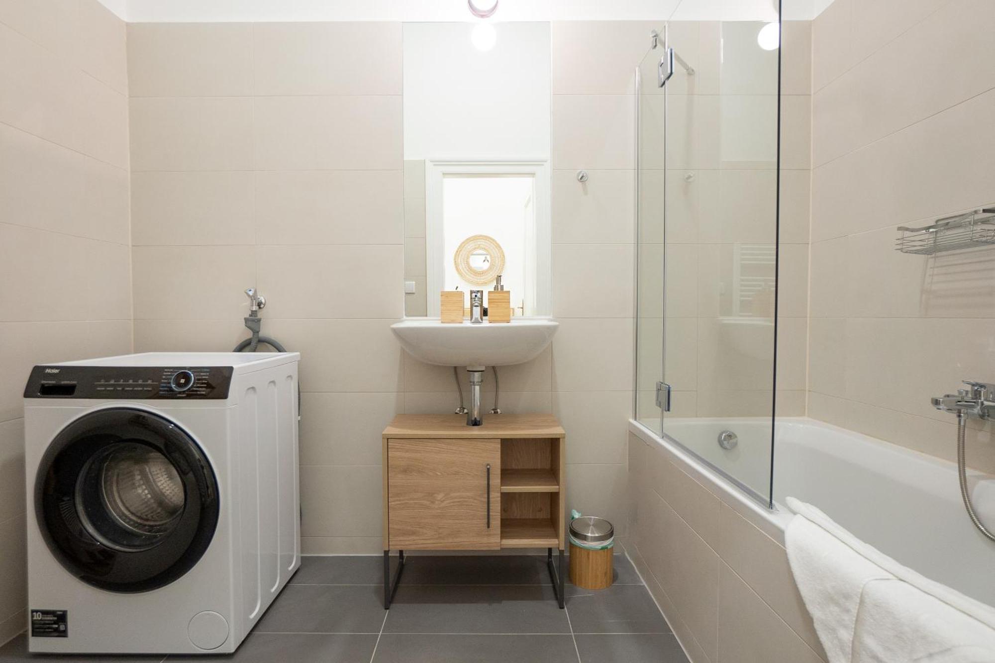 Spacious 110М2 Flat In The City Center Viena Exterior foto
