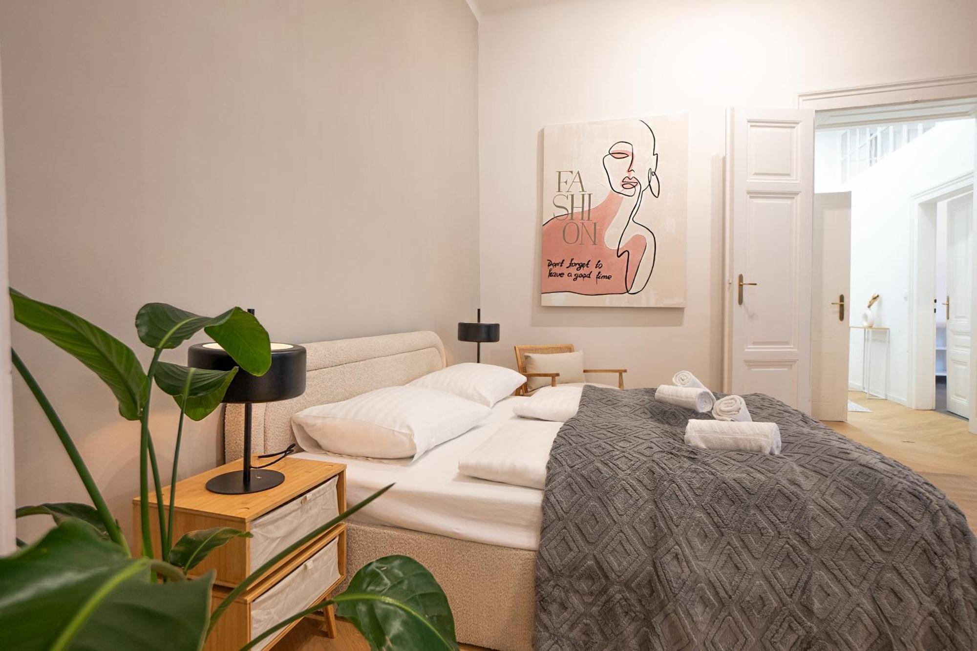 Spacious 110М2 Flat In The City Center Viena Exterior foto